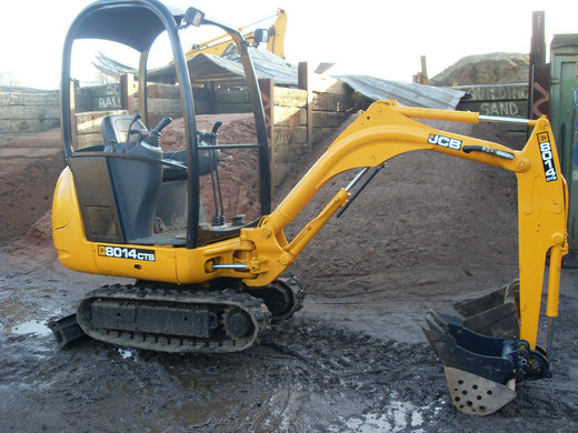 mini-digger-mini-excavator-15t-mini-digger-3000077-25333049_gallery